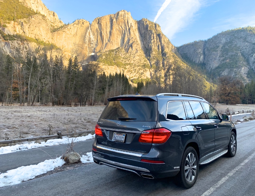Luxury Private Yosemite Tour in Mercedes