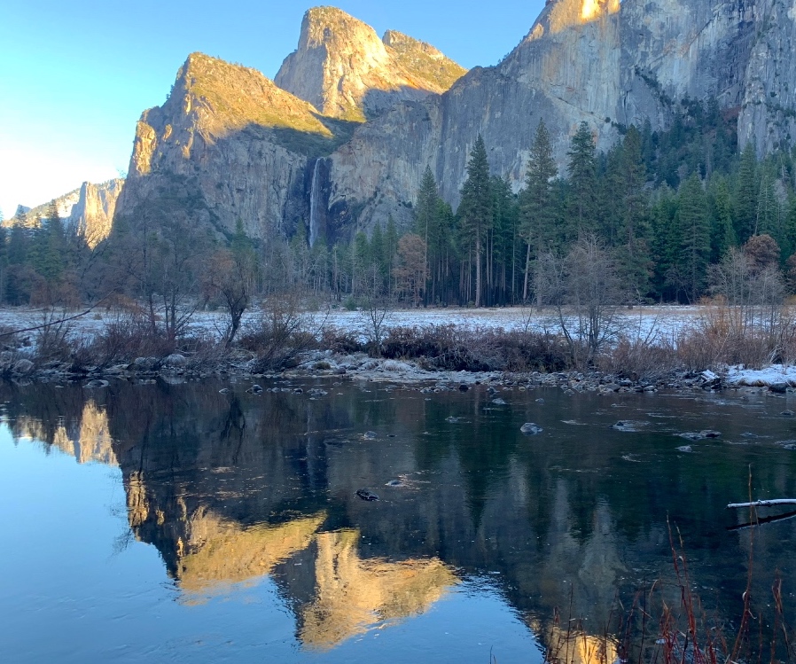 Yosemite Cliff Reflection on Luxury Private Tour