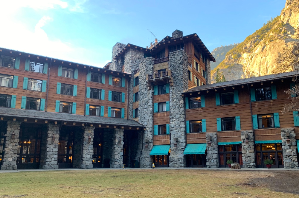 Ahwahnee Hotel on Private Yosemite Tour